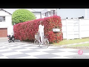 Young Japanese Babe get her Pussy Filmed in Upskirt while Riding a Bike - Mayumi Yamanaka [bunc_007]